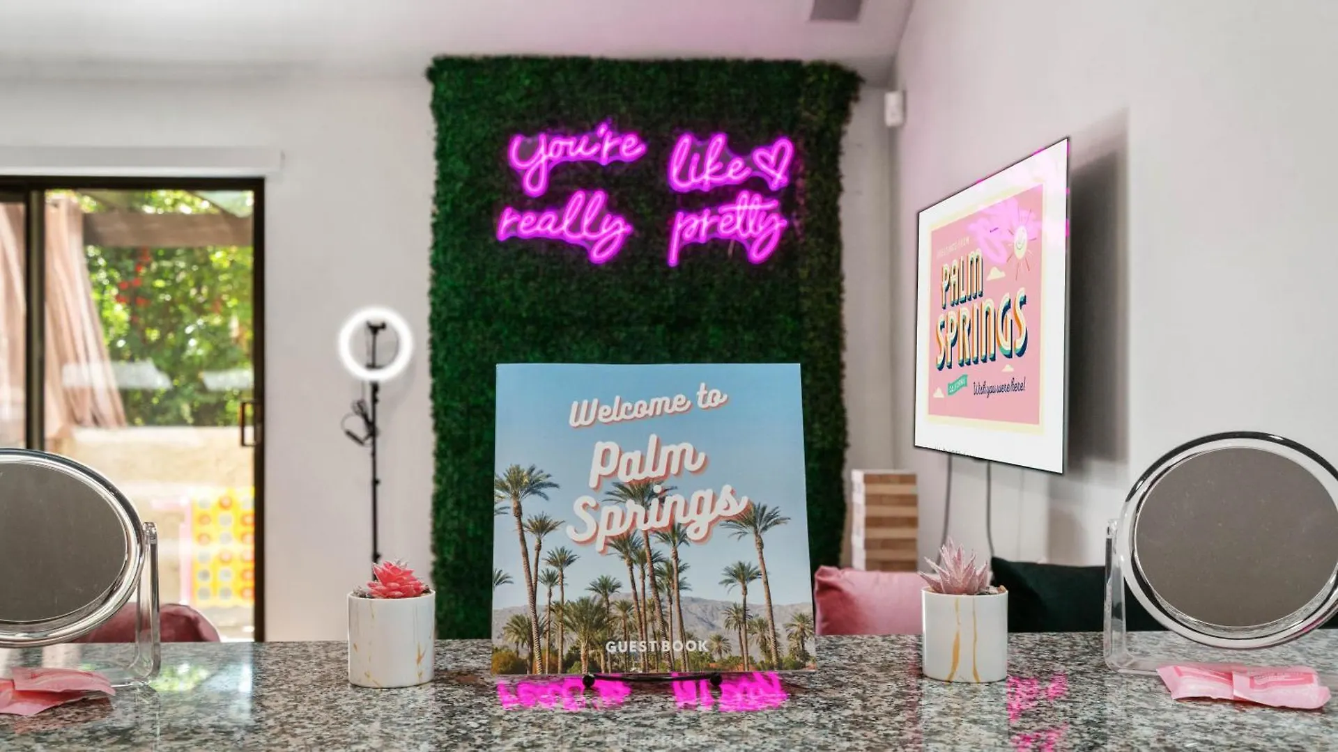 Girls Trip With Pool ,Hot Tub, Games, Tennis Court Palm Springs